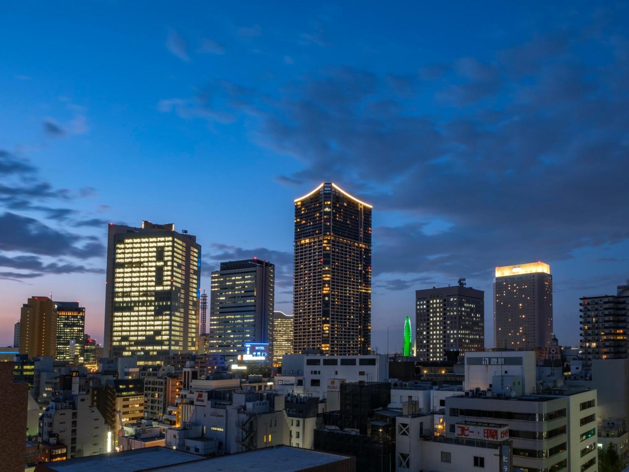 Apa Hotel Yokohama Kannai Buitenkant foto